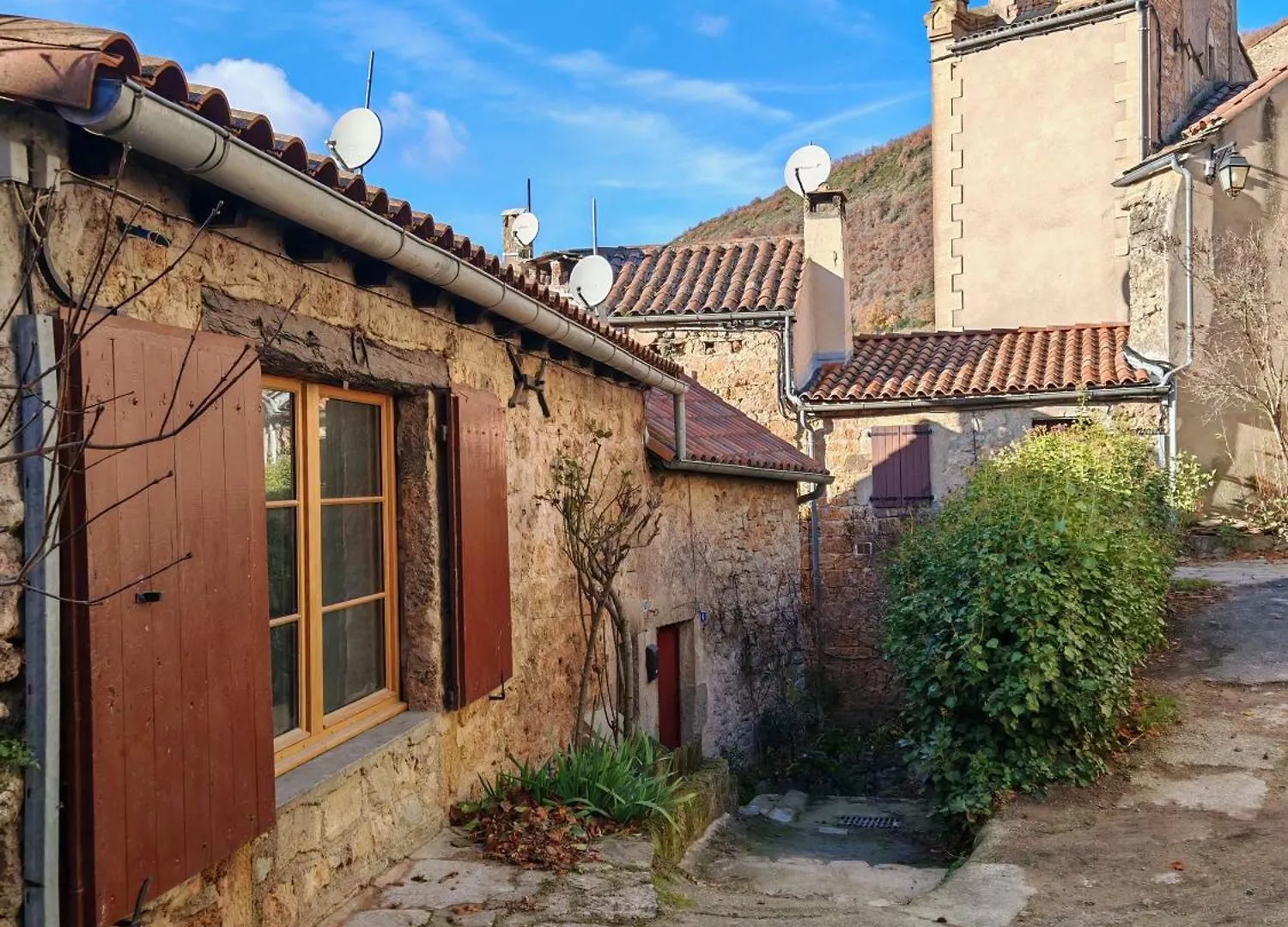 Prázdninový dům Gite Mandaline Avec Jacuzzi Interieur Saint-Georges-de-Luzençon